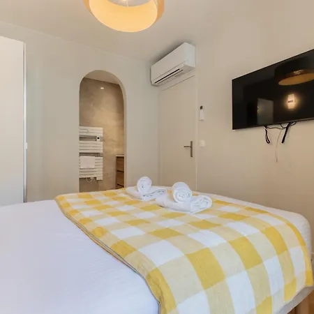 Luxury 3-bedroom In Hyper Centre Air Con Lift Lejlighed Bordeaux