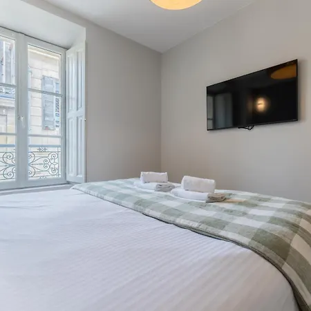 Luxury 3-bedroom In Hyper Centre Air Con Lift Bordeaux