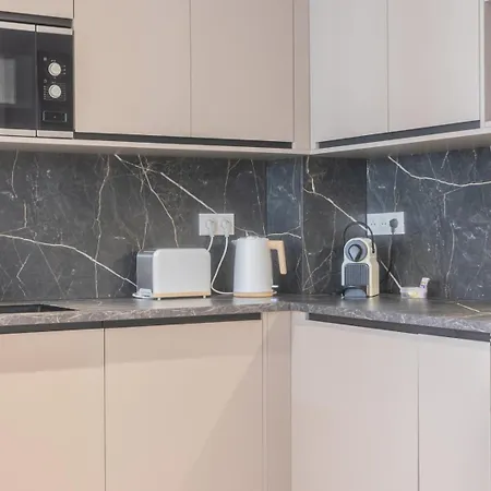 Luxury 3-bedroom In Hyper Centre Air Con Lift Bordeaux
