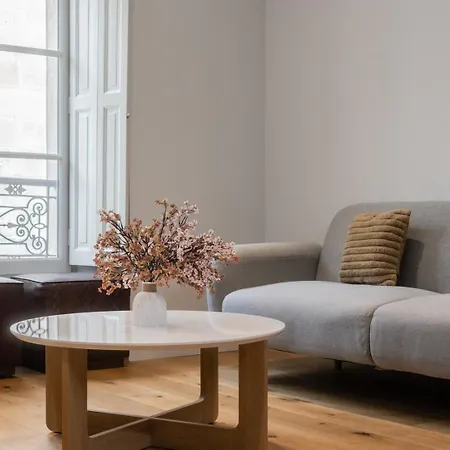 Luxury 3-bedroom In Hyper Centre Air Con Lift Bordeaux