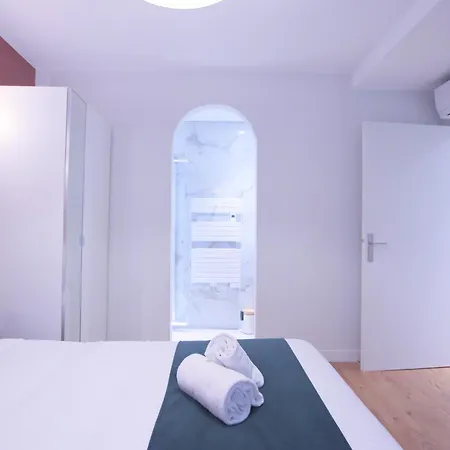 Luxury 3-bedroom In Hyper Centre Air Con Lift * Bordeaux